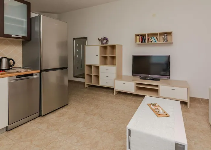 By The Sea - 18523 Apartment