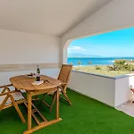 Apartment By The Sea - 18523