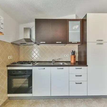 By The Sea - 18523 Apartment *