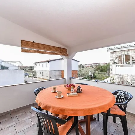 By The Sea - 18523 Apartment *