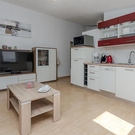 By The Sea - 18523 Apartment