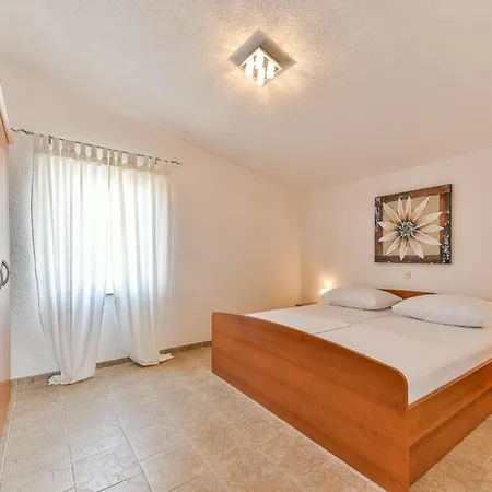 By The Sea - 18523 Apartament Vir