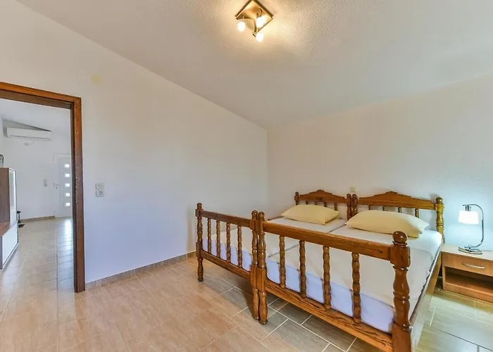 By The Sea - 18523 Apartament *